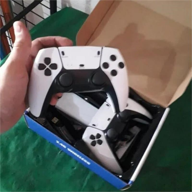 Retro Game Console Stick +40000 Klassieke Spellen & 2 Draadloze Controllers!